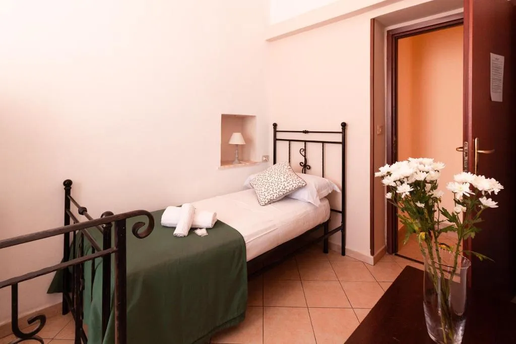 SINGLE STANDARD Room, Concordia, Palermo
