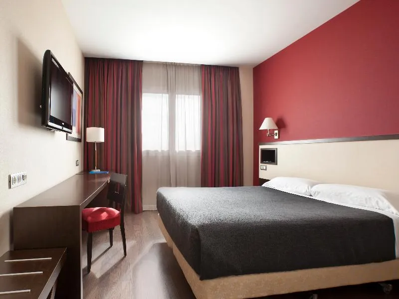 DOUBLE STANDARD Room, NH Parla, Madrid
