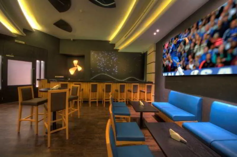 Bar, Raintree Rolla Hotel, Dubai