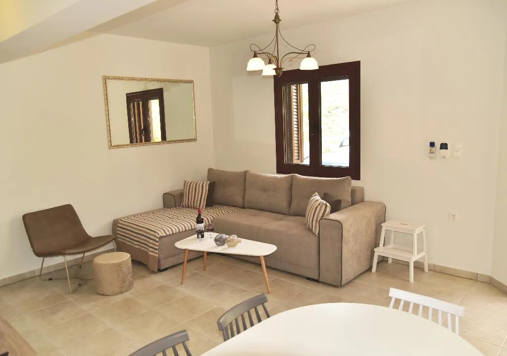 APARTMENT CAPACITY 4 TWO BEDROOMS Room, Pearls of Crete-Holiday Residences, Crete