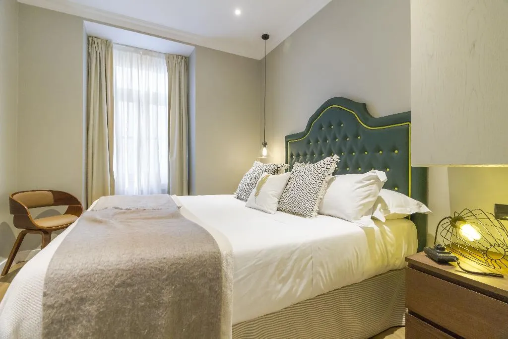 Room, Bairro Alto Suites, Lisbon