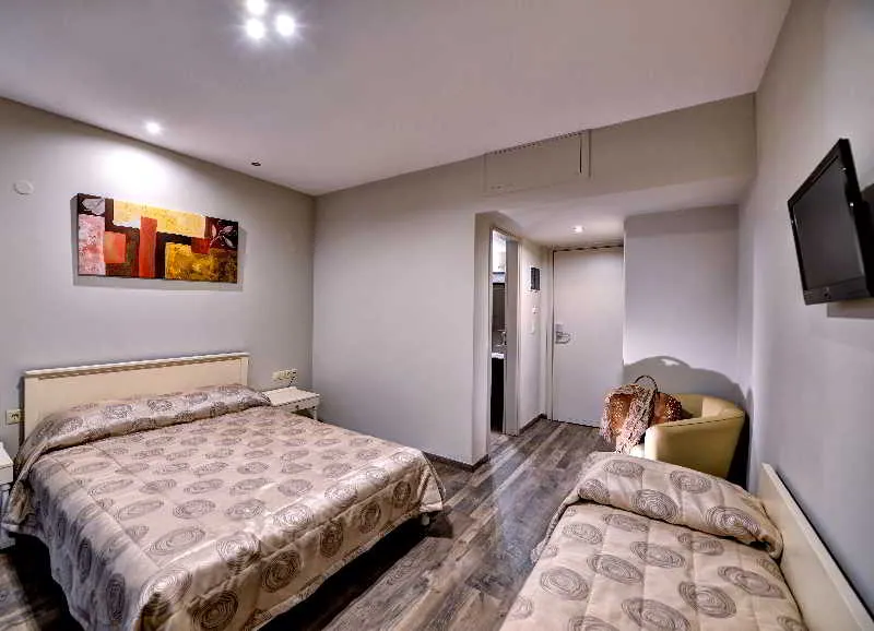 Room, Irini, Crete