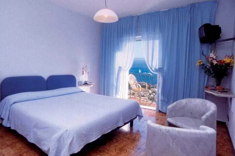 DOUBLE CLASSIC Room, Sole Castello, Taormina