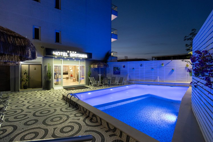 Hotel Britania, Kavaje