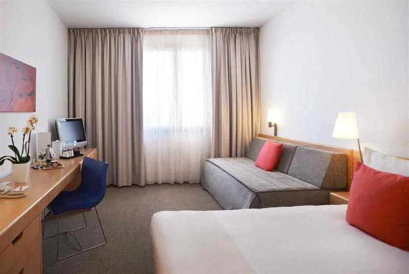DOUBLE STANDARD Room, ibis Styles Barcelona Sant Joan Despi, Barcelona