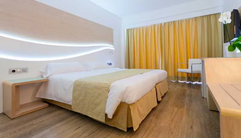 Room, Sunprime Waterfront, Majorca