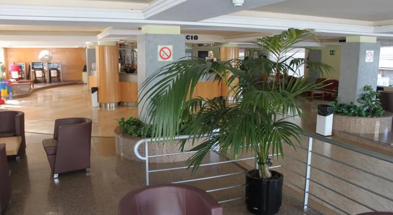 Lobby, Riviera, Costa Brava
