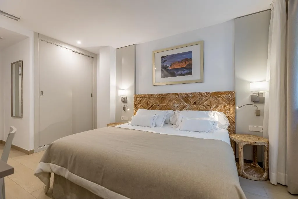 DOUBLE STANDARD Room, Hoposa Niu, Majorca