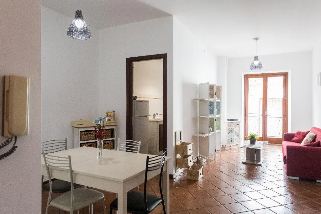 APARTMENT CAPACITY 6 Room, B&B Ai Tintori, Palermo