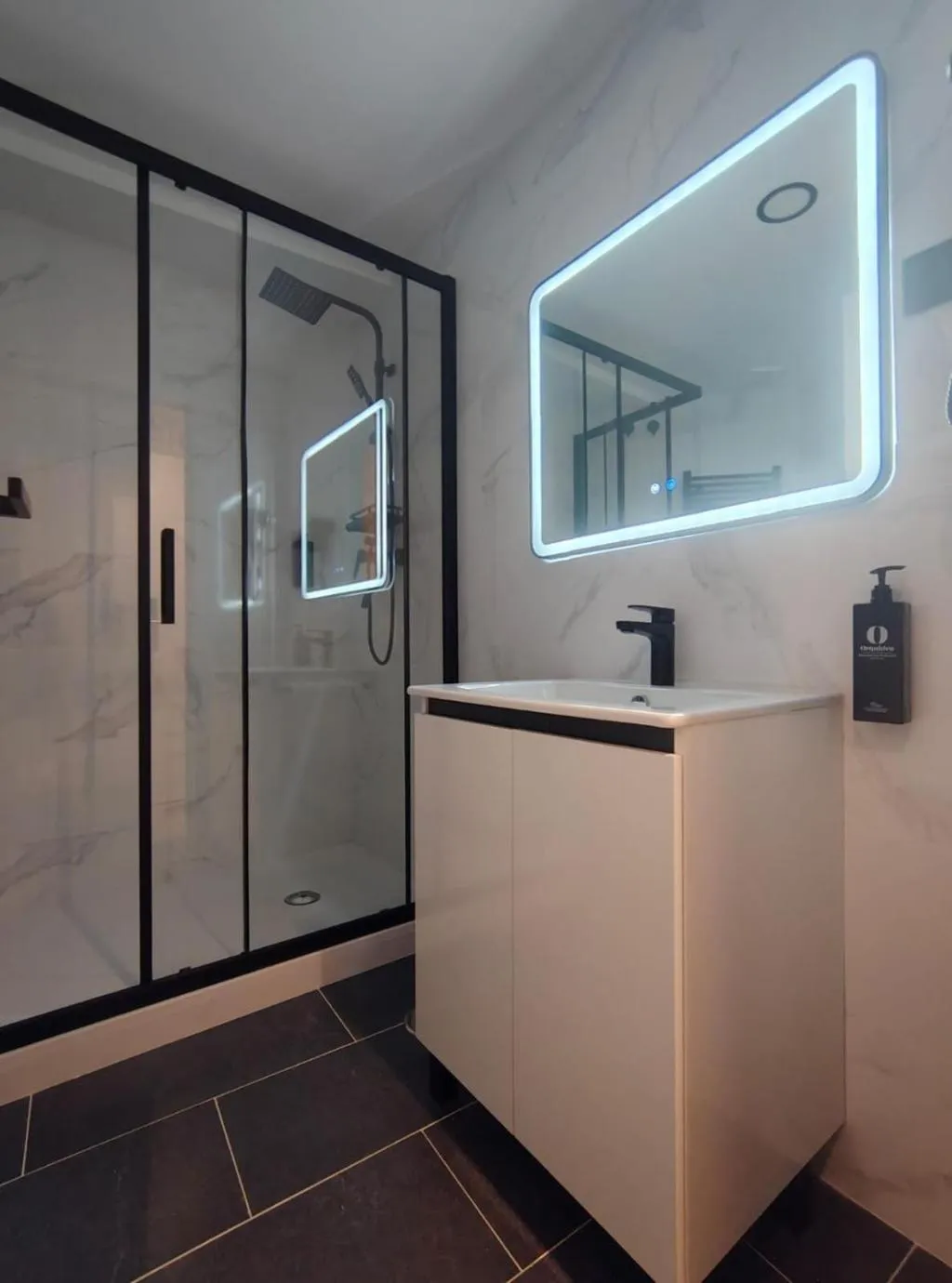 TWIN STANDARD Room, Hostal Jq Madrid 1, Madrid