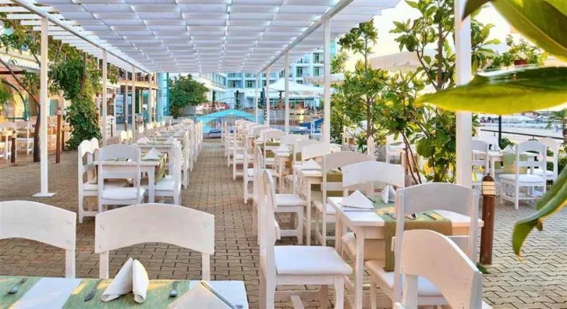 Terrace, Berlin Golden Beach Hotel - All Inclusive, Varna