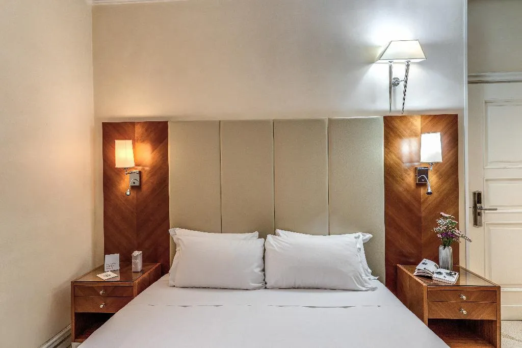 DOUBLE ANNEX Room, Sonya, Rome