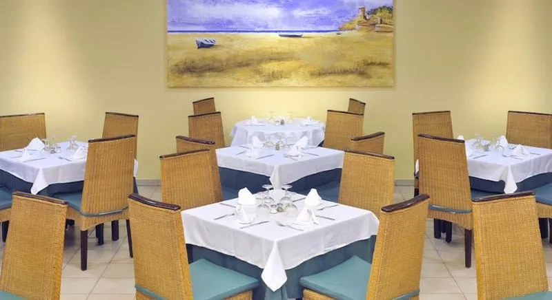 Restaurant, GHT Oasis Tossa & Spa, Costa Brava