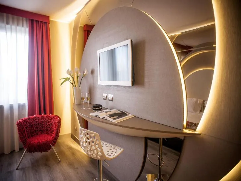 DOUBLE SUPERIOR Room, Hotel Da Vinci Milano, Milan