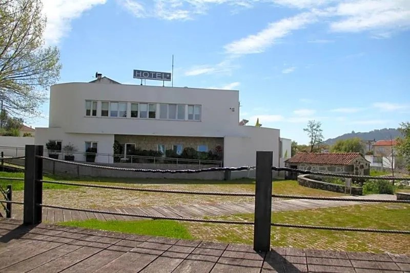 Lobby, A Ponte, Porto