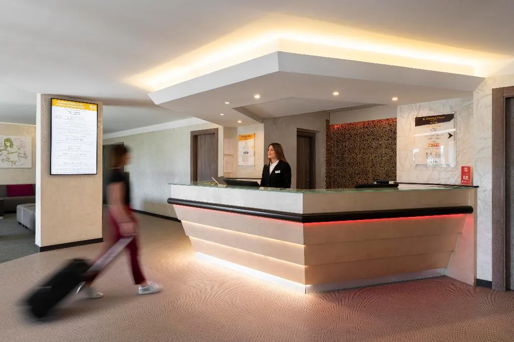 General view, WarmtHotel, Rome