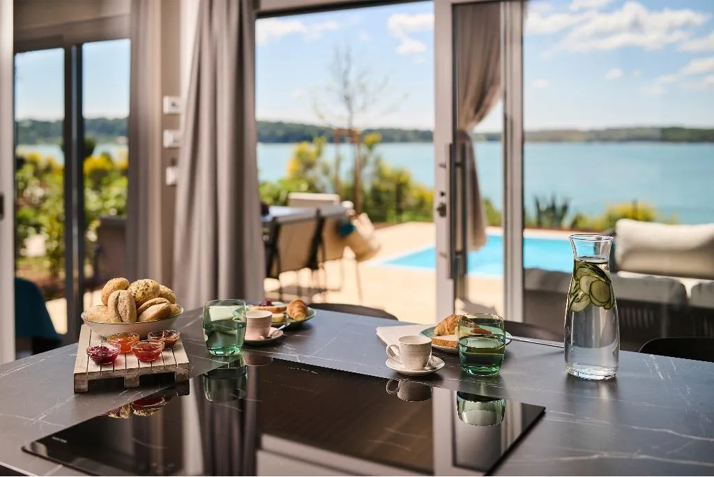 HOME LUXURY Room, Aminess Planet Camping Holiday Homes Sirena, Istria