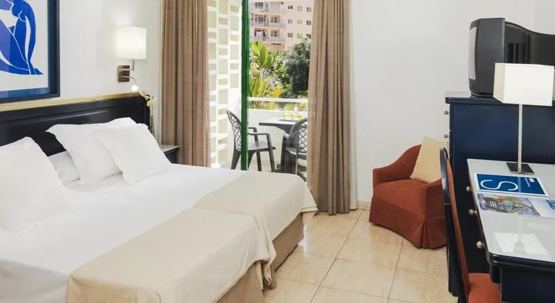 DOUBLE SINGLE USE SUPERIOR Room, H10 Tenerife Playa, Tenerife