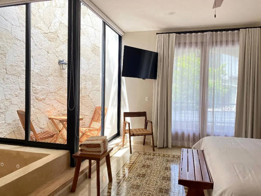 DOUBLE ONE BED Room, Frater Yucatan Hotel, Cancun Area