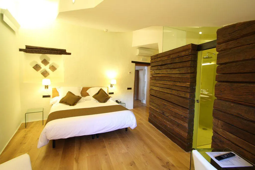 DOUBLE STANDARD Room, Can Cuch, Barcelona