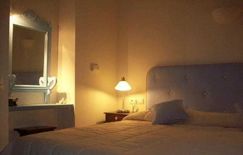 Room, Absolute Bliss Imerovigli Suites, Santorini