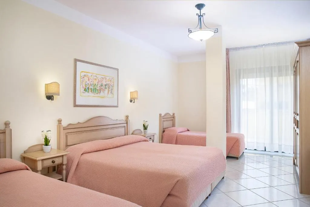QUADRUPLE STANDARD Room, Hotel Maria Rosaria, Olbia