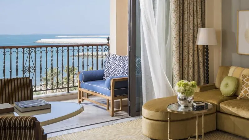 DOUBLE PREMIER Room, Four Seasons Resort Dubai at Jumeirah Beach, Dubai