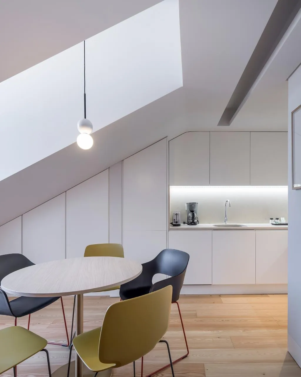 STUDIO DELUXE Room, Lisbon Serviced Apartments - Mouraria, Lisbon
