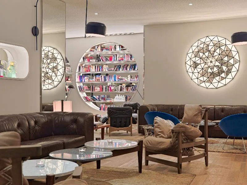 Lobby, H10 Cubik, Barcelona