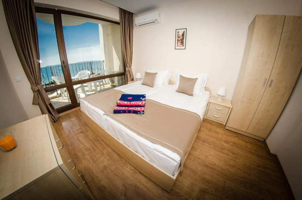 APARTMENT THREE BEDROOMS Room, Premier Fort Beach Hotel, Bourgas