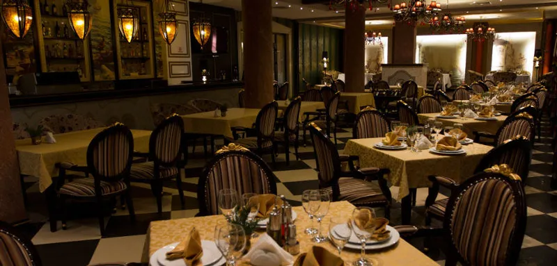 Restaurant, Bel Conti, Durres