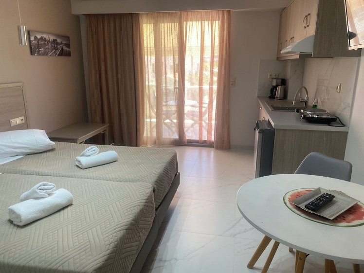 Sirena Apartments, Crete