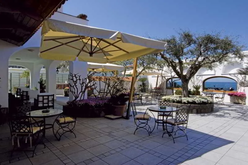 Terrace, La Scogliera, Naples