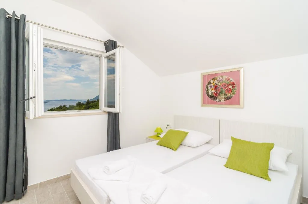 APARTMENT SEA VIEW WITH BALCONY Room, Apartments Villa Dadic, Dubrovnik