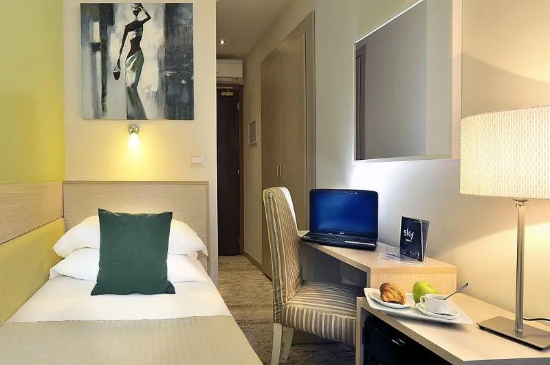 SINGLE SUPERIOR Room, Hotel Scott House, Rome