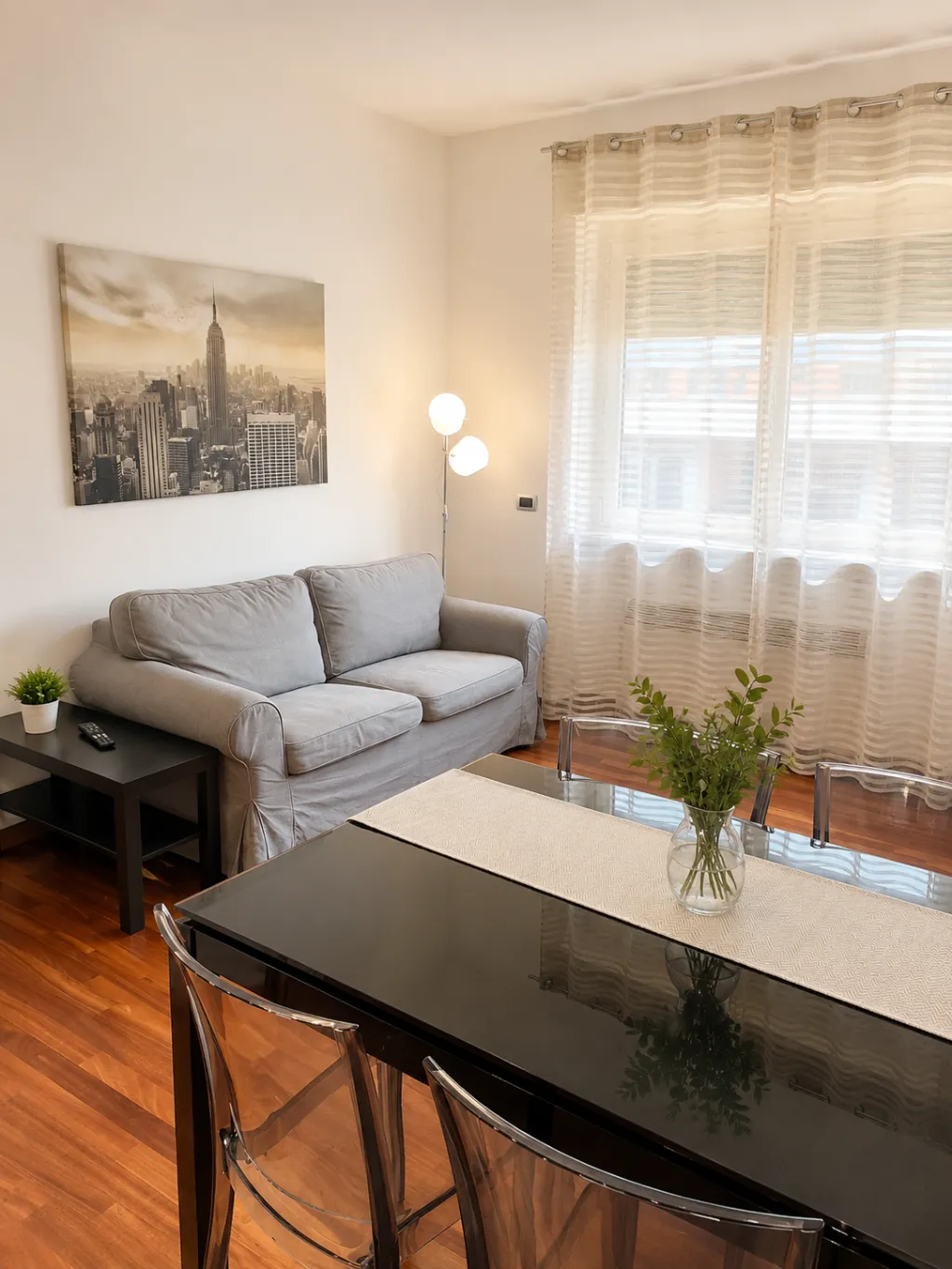 APARTMENT BASIC Room, Style Homes, Milan