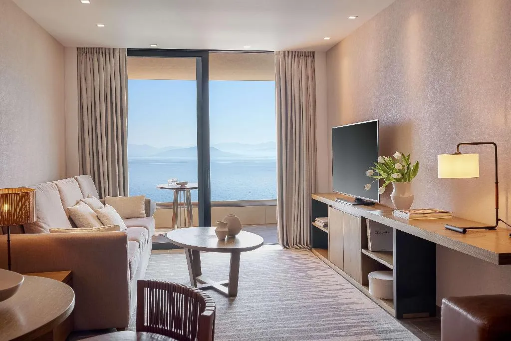 SUITE SEA VIEW ONE BEDROOM Room, Angsana Corfu Resort & Spa, Corfu