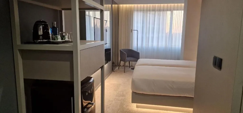 Room, Bom Sucesso Hotel By Gaiarooms, Porto