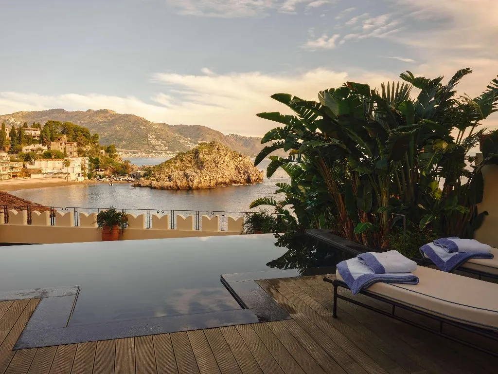 SUITE STANDARD Room, Villa Sant'Andrea, A Belmond Hotel, Taormina Mare, Catania