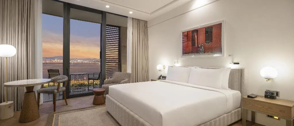 SINGLE KING SIZE BED Room, Grand Hyatt Izmir Istinyepark, Izmir