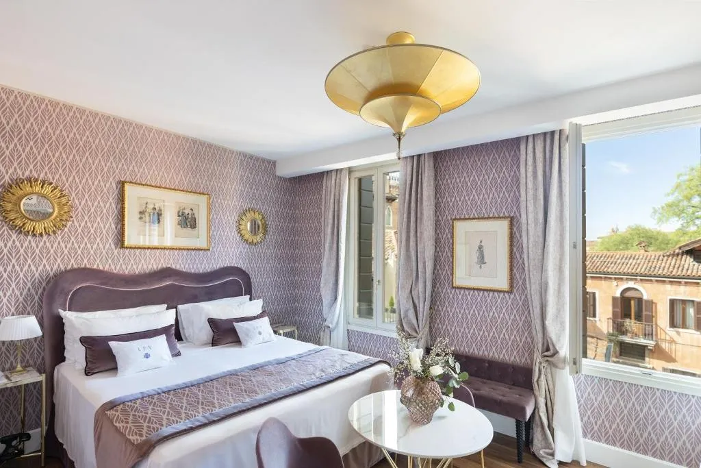 Double or Twin CLASSIC CITY VIEW Room, Londra Palace Venezia, Venice