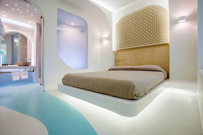 SUITE CAPACITY 2 Room, Andronikos Santorini, Santorini