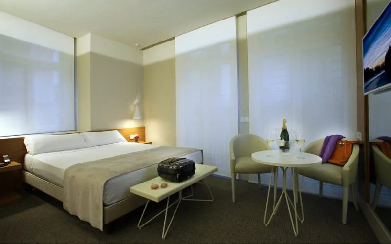 DOUBLE STANDARD Room, Park Hotel Barcelona, Barcelona