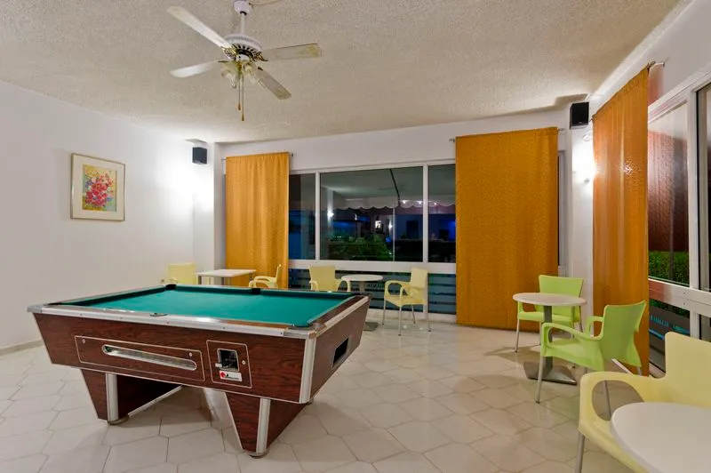 Sports and Entertainment, Trianta Hotel Apartmentos, Rhodes