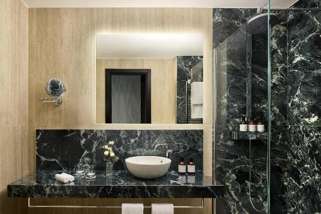 DOUBLE PREMIUM Room, Tivoli President Milano Hotel, Milan