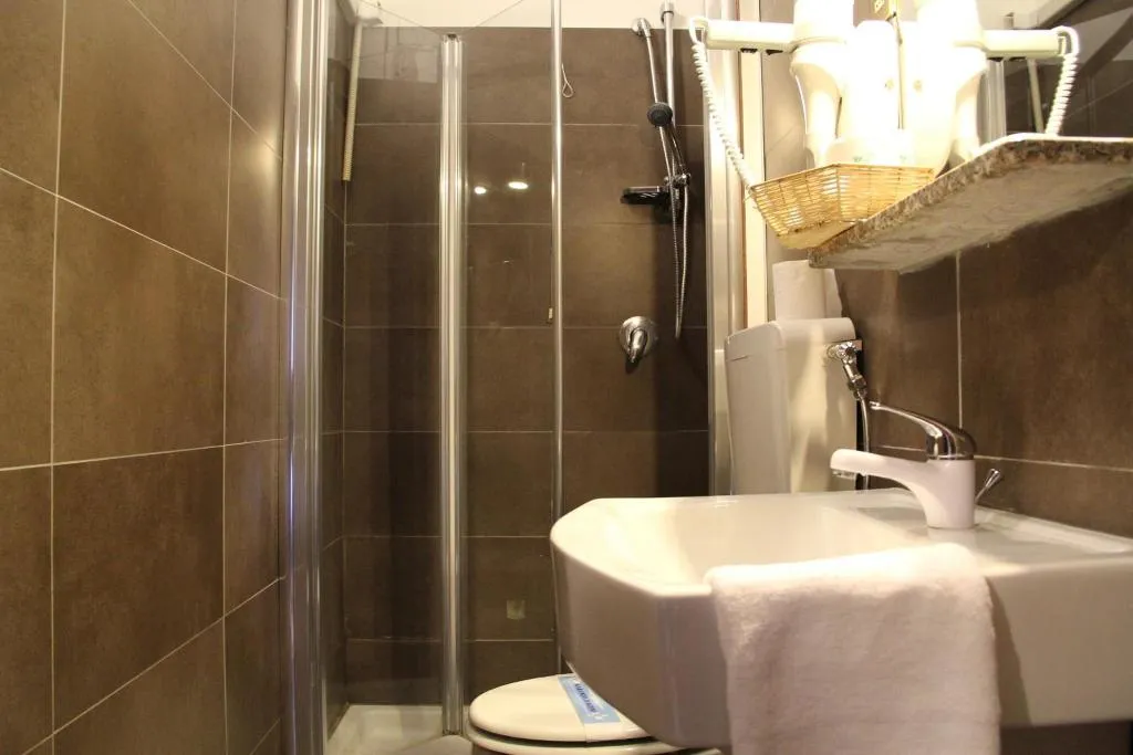 DOUBLE STANDARD Room, Hotel Bogart, Milan
