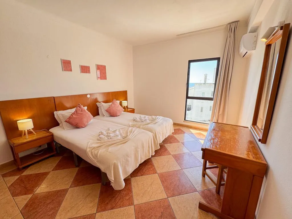 APARTMENT ONE BEDROOM Room, Cerro Atlantico by Umbral, Algarve