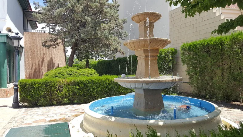 Sports and Entertainment, Hotel Almagro, Madrid