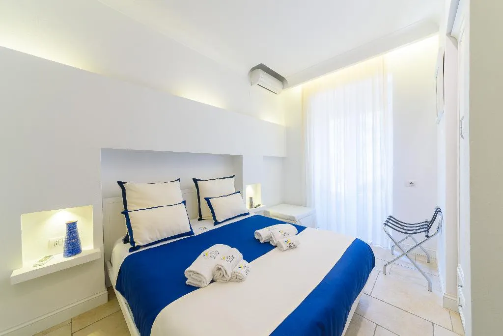 DOUBLE ECONOMY Room, Villa Fortuna Holiday Resort, Naples