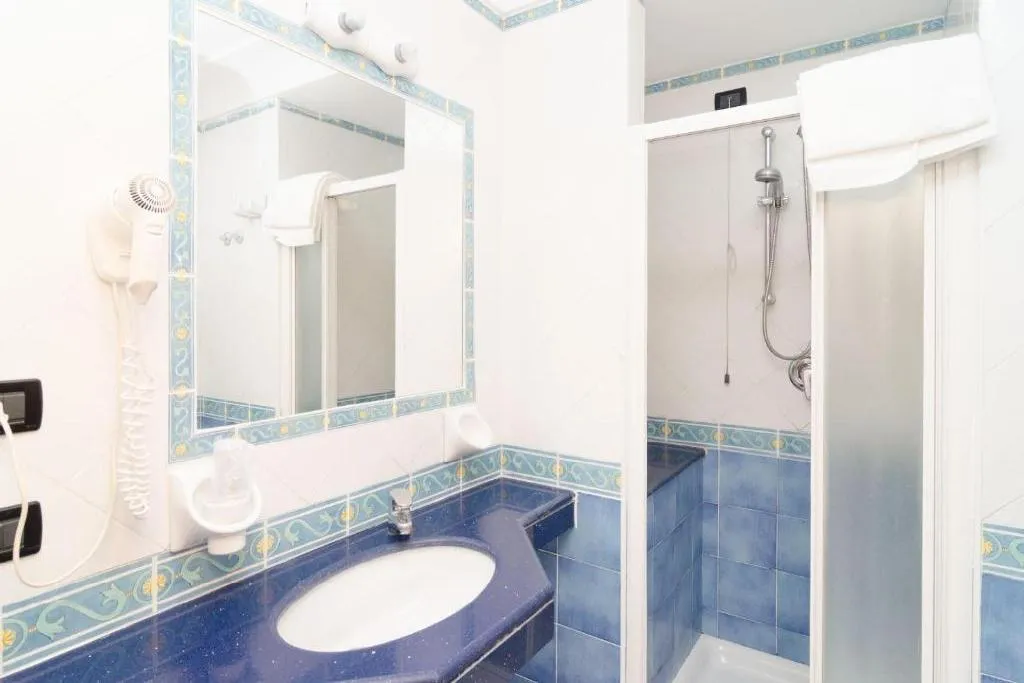 Double or Twin STANDARD Room, Terme Saint Raphael Hotel, Naples